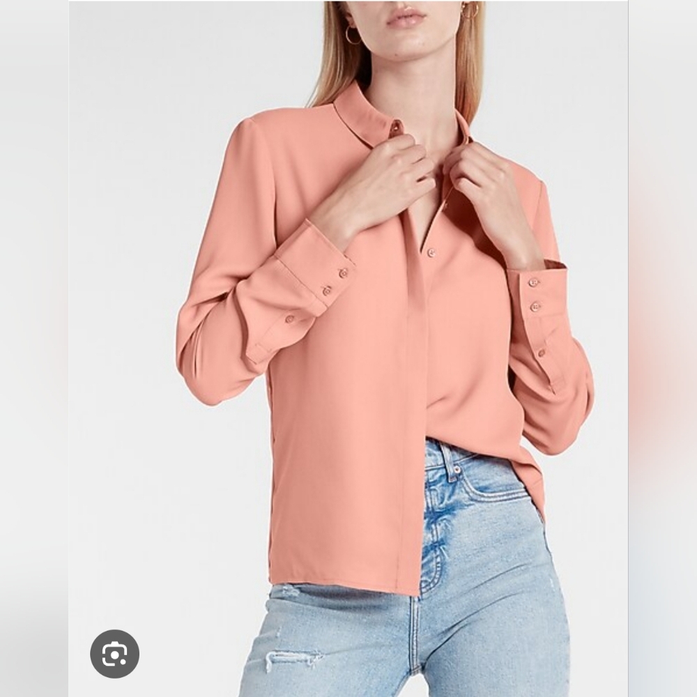 Express Portofino Women's Peach Blouse